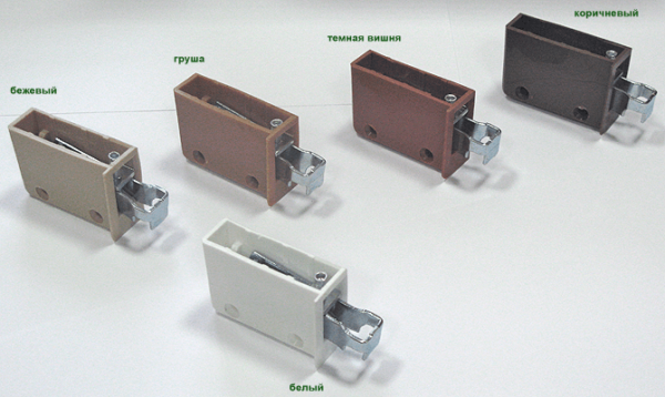 Регулируемые навесы для кухонных шкафов в разной цветовой гамме